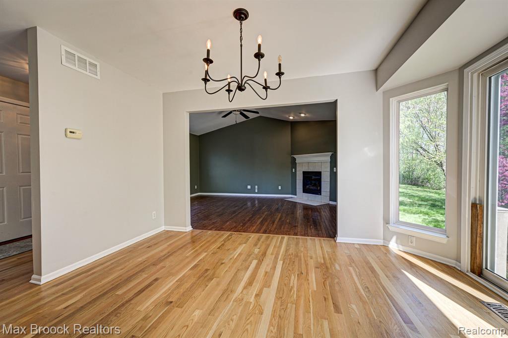 7273 BELLE MEADE Street, Ypsilanti, MI 48197 — Photo 12
