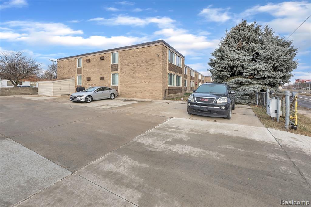 6015 Southfield, Detroit, MI 48228 — Photo 5