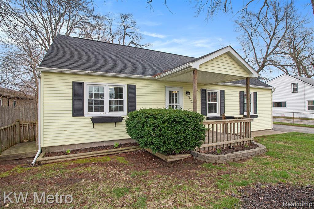 4644 ROCHESTER Road, Royal Oak, MI 48073 — Photo 2