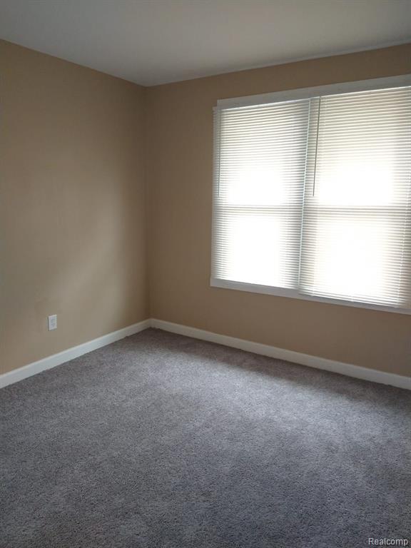 13340 HARTWELL Street, Detroit, MI 48227 — Photo 11