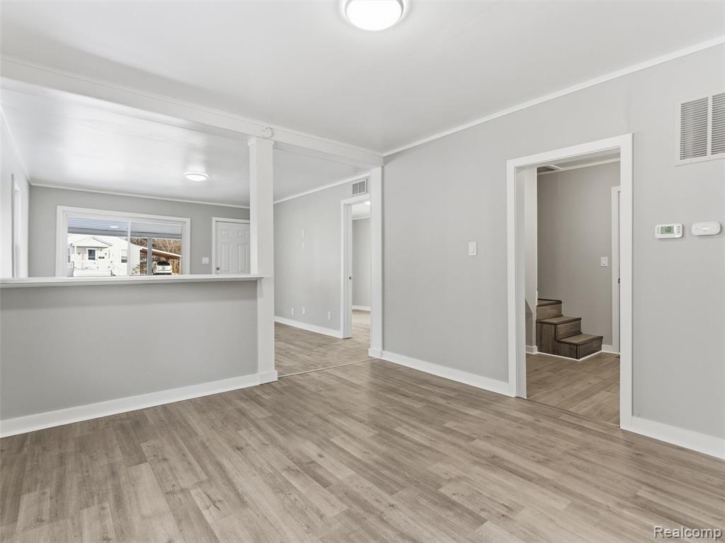 23449 Carlisle Avenue, Hazel Park, MI 48030 — Photo 10