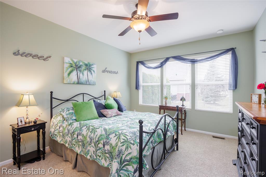 49539 Stillmeadow Court, Macomb, MI 48042 — Photo 15