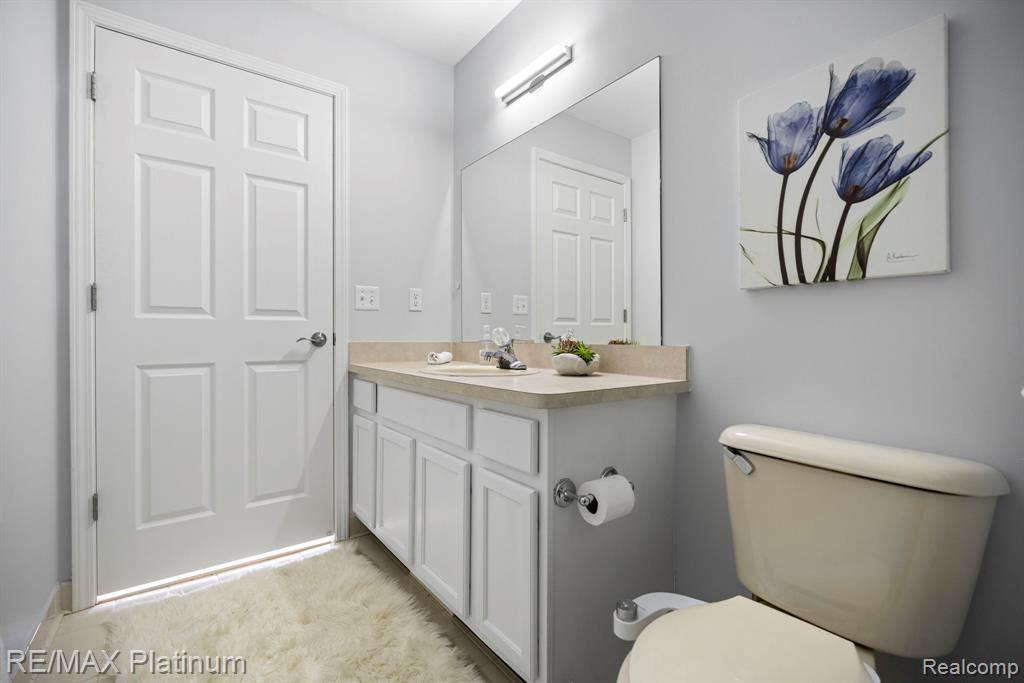44068 Elm Drive, Sterling Heights, MI 48313 — Photo 20