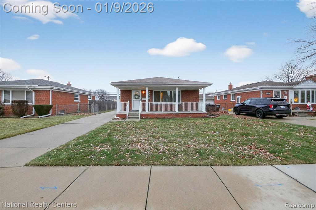 17609 Quarry Street, Riverview, MI 48193 — front exterior