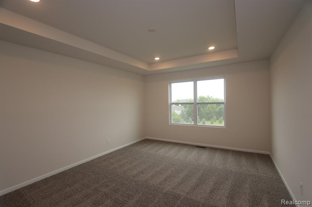 1402 SALT SPRINGS Drive, Saline, MI 48176 — Photo 8