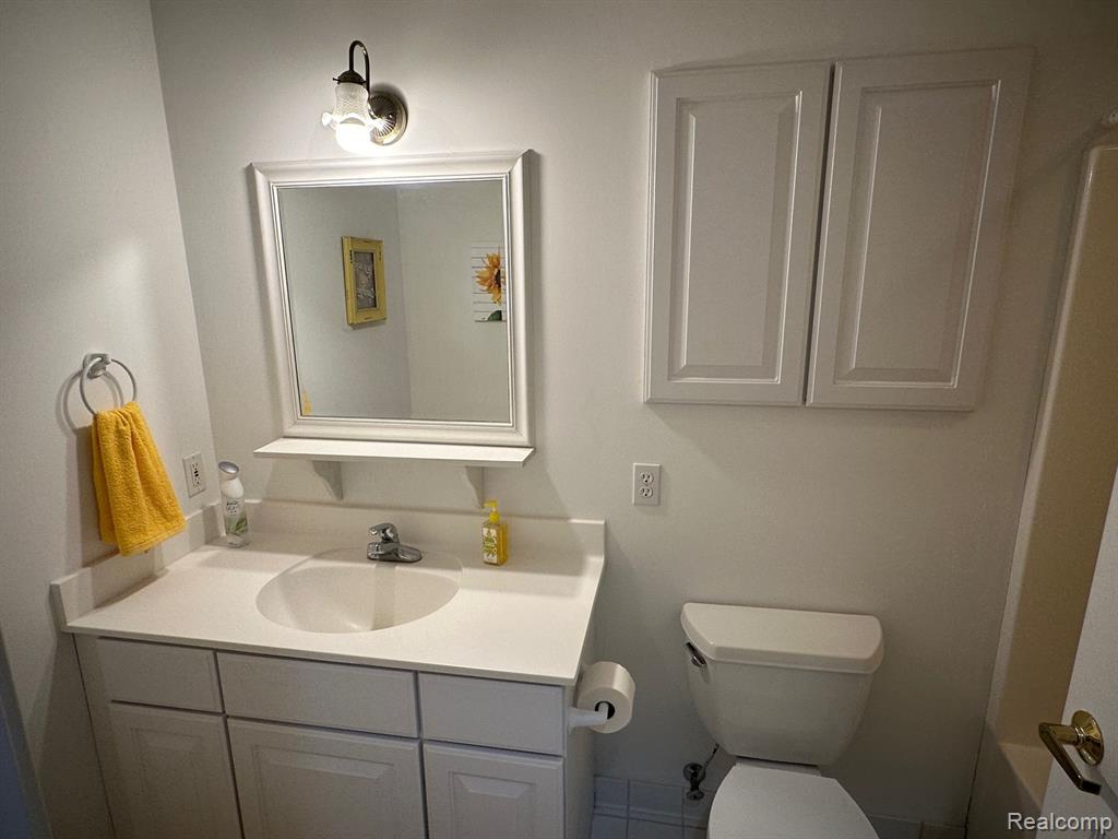 1439 DARNEL Drive, Brighton, MI 48116 — Photo 31