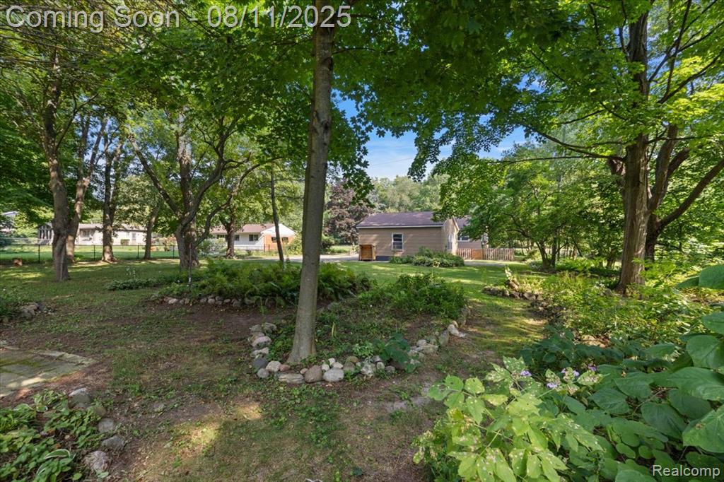 741 W Livingston Road, Highland, MI — Photo 54
