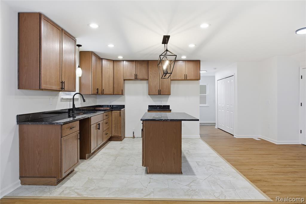 38047 Wabash Street, Romulus, MI 48174 — Photo 17