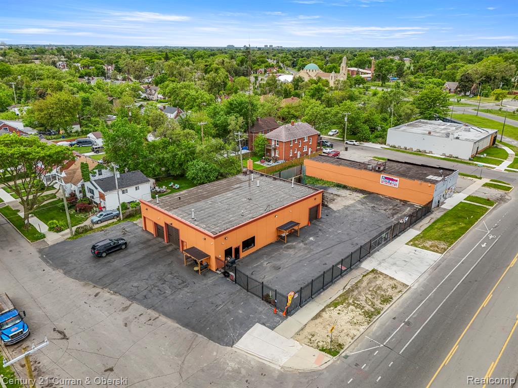 8301 W Chicago, Southgate, MI 48204 — Photo 2