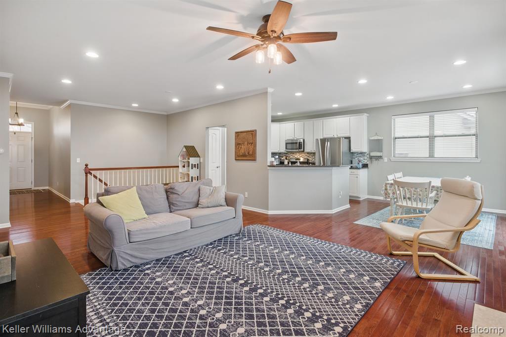 3121 BELLE TERRE, Commerce Twp, MI 48382 — Photo 11