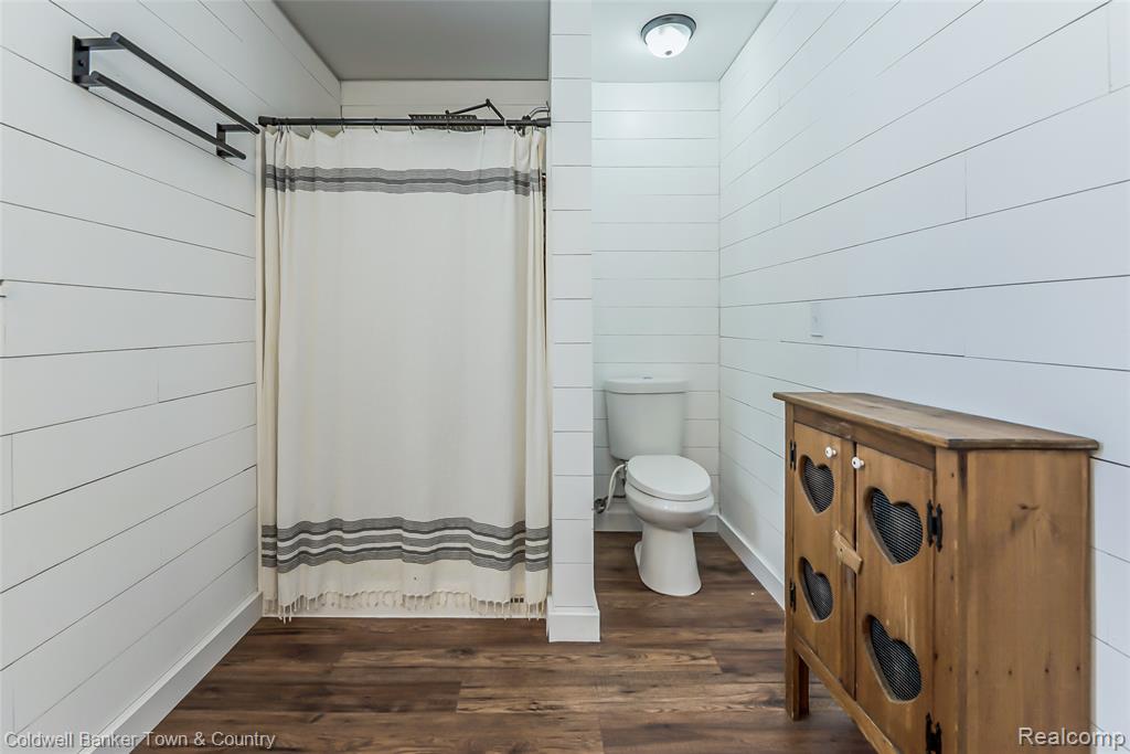 1420 Butler Boulevard, Howell, MI 48843 — Photo 29