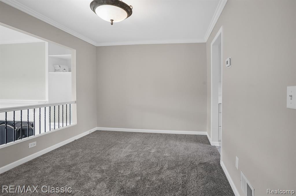 19580 CRYSTAL LAKE Drive, Northville, MI 48167 — Photo 14