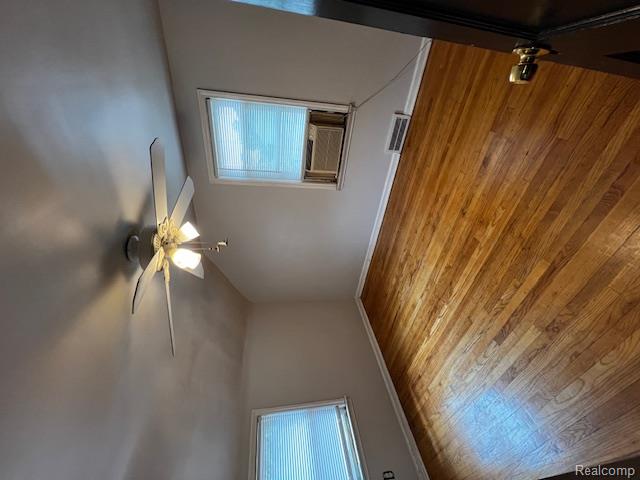 750 E CHESTERFIELD Street, Ferndale, MI 48220 — Photo 18