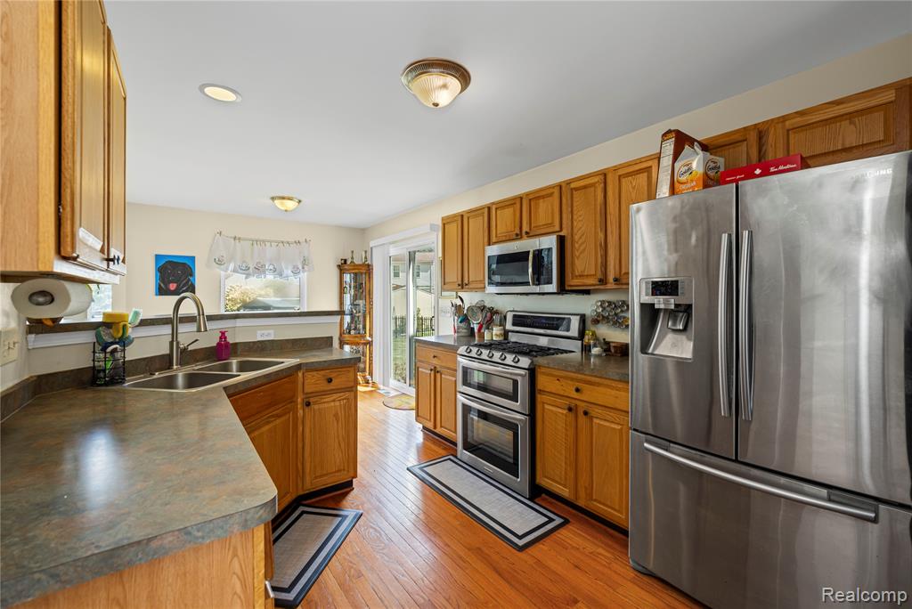 15005 Wildbrook Drive, Van Buren, MI 48111 — Photo 13