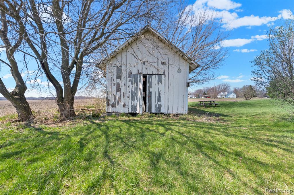9269 Dixon Road, Monroe, MI 48161 — Photo 44