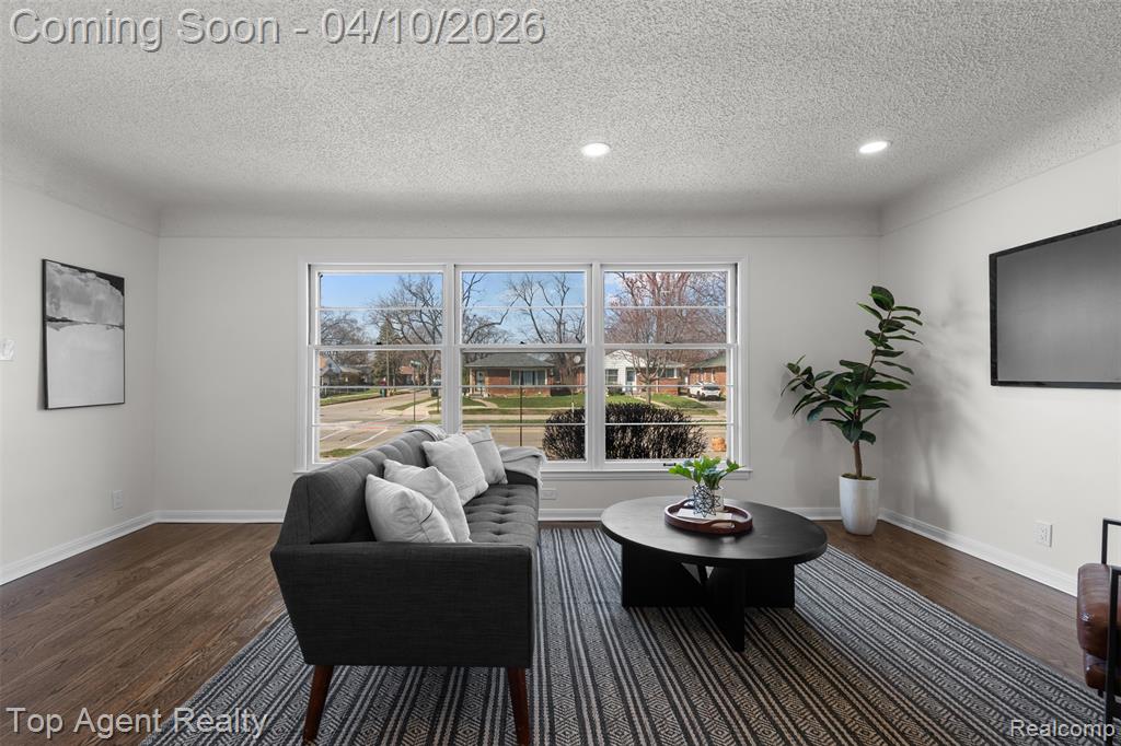 12751 Oak Park Boulevard, Oak Park, MI 48237 — Photo 11
