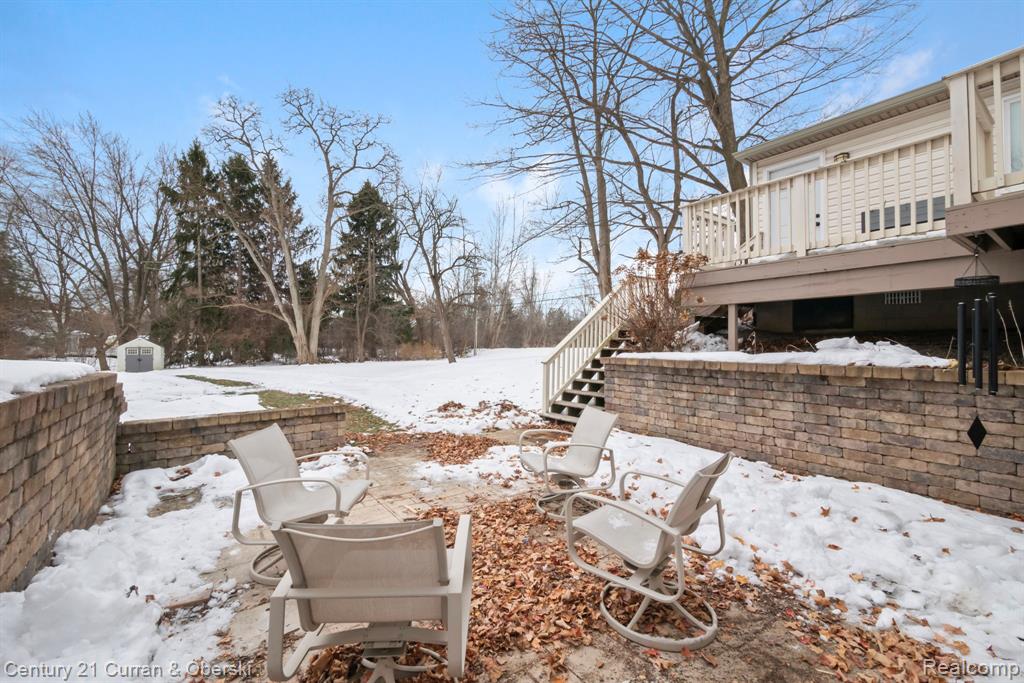 21412 Holmbury Road, Northville, MI 48167 — Photo 58