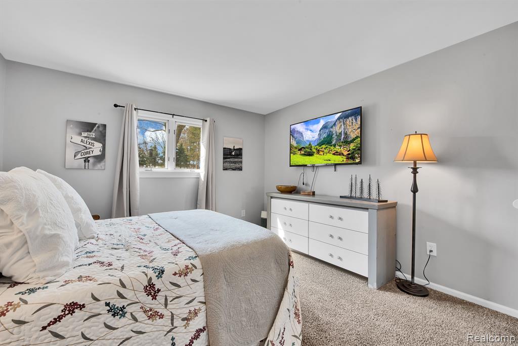 8255 BURPEE Road, Grand Blanc, MI 48439 — Photo 31