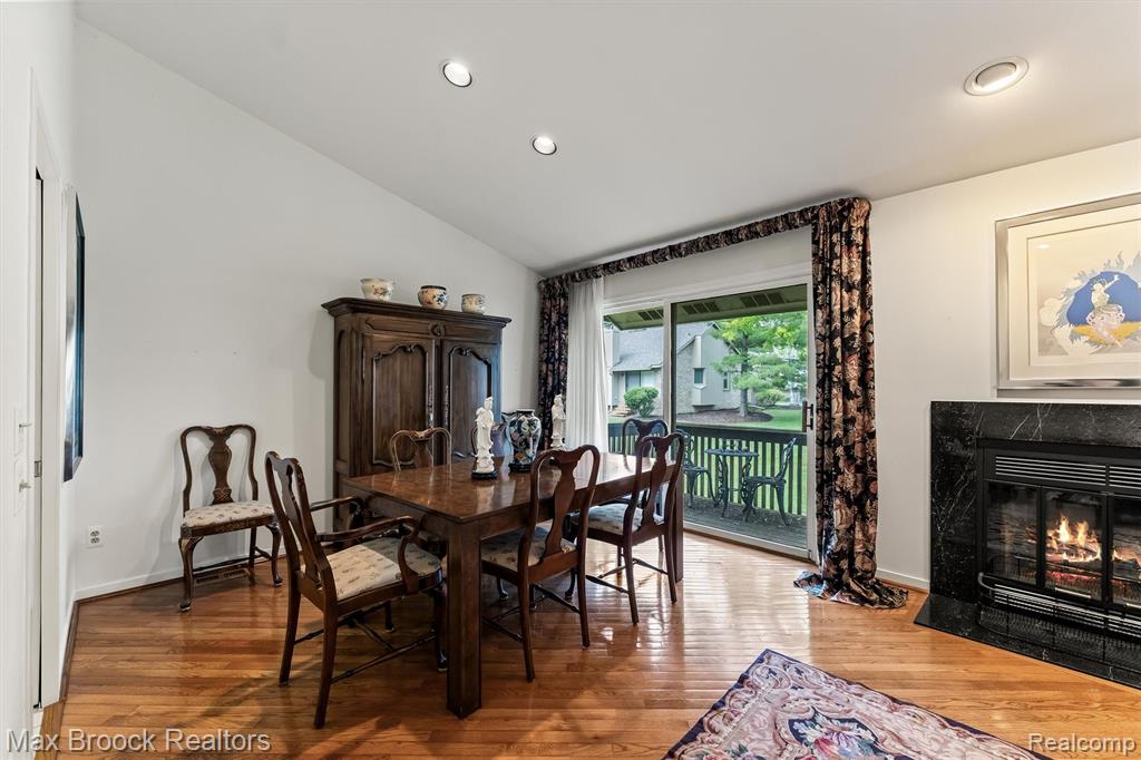 4159 Foxpointe Drive, West Bloomfield, MI 48323 — Photo 12