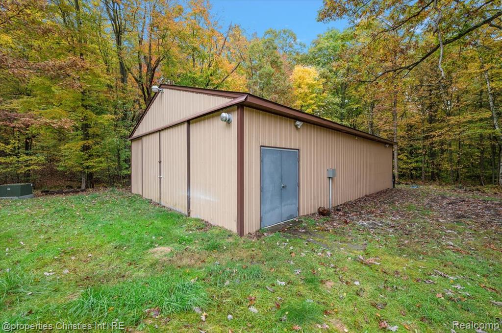 4121 Country Road, Otter Lake, MI 48464 — Photo 19