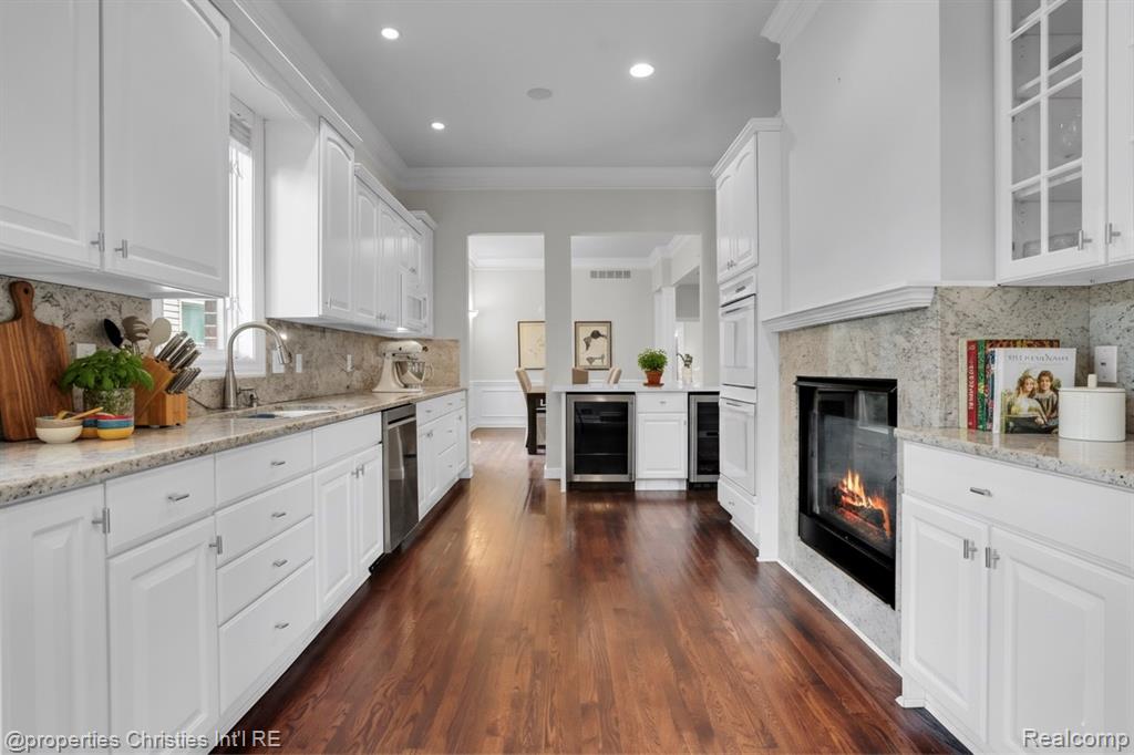 638 Hanna Street, Birmingham, MI 48009 — Photo 12