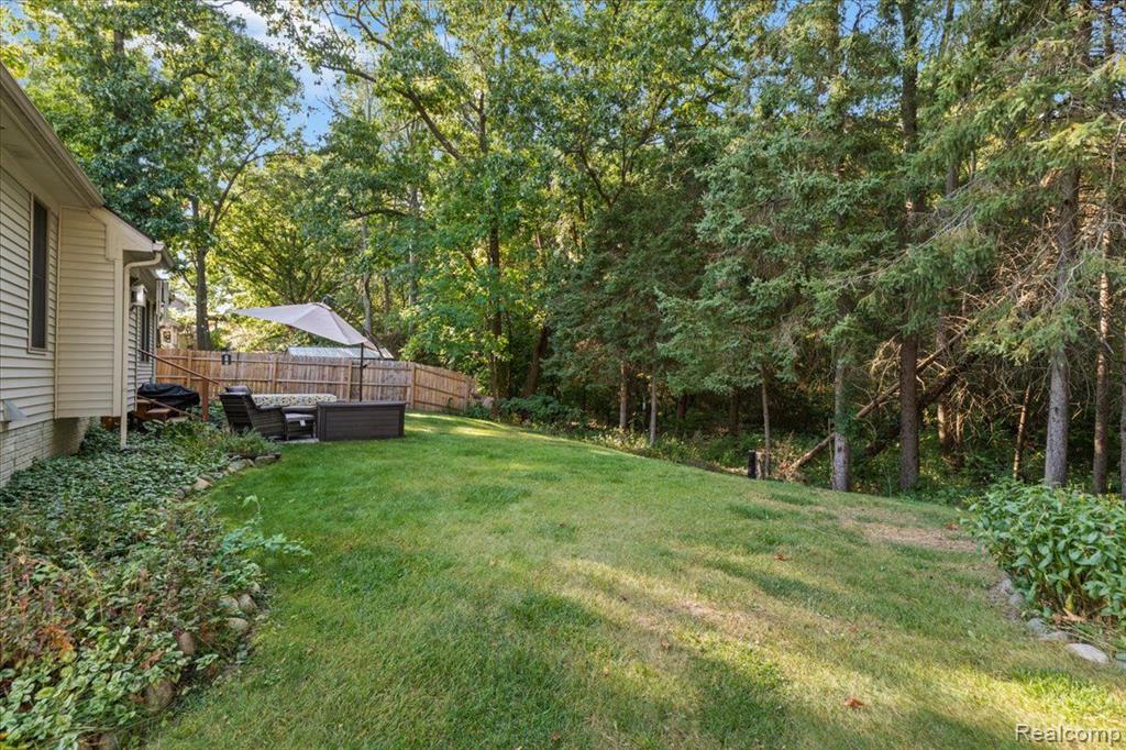 100 JAMESTOWN Drive, Metamora, MI 48455 — Photo 30