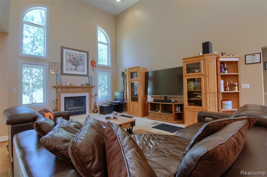 4600 Dolores Drive, Trenton, MI 48183 — Photo 7