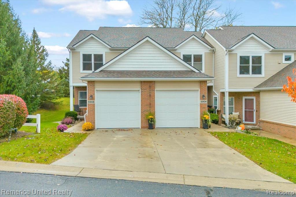 5908 Woodruff View Drive, Brighton, MI 48116 — Photo 3