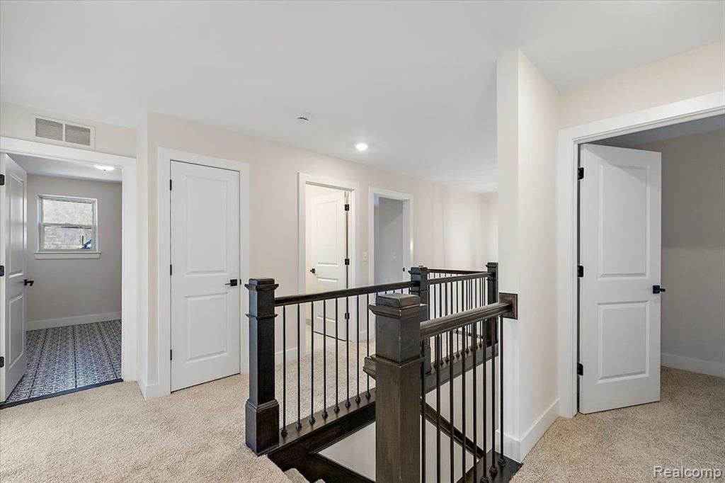 4160 Spring Meadows Drive, Sterling Heights, MI 48314 — Photo 27