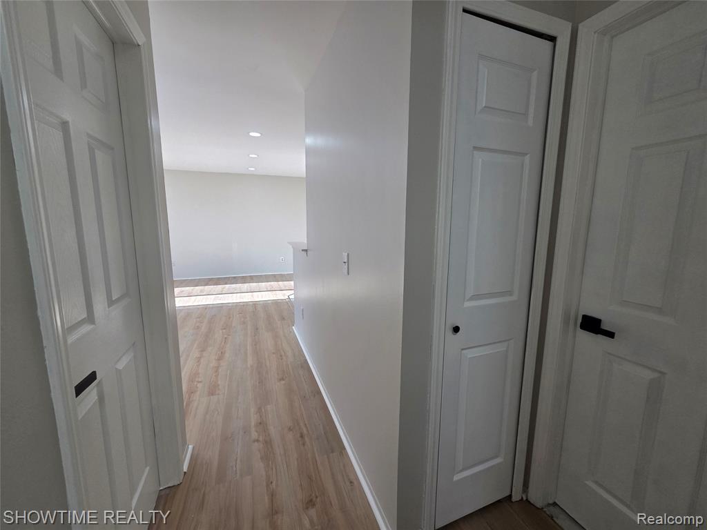43441 Cape Drive, Sterling Heights, MI 48313 — Photo 20