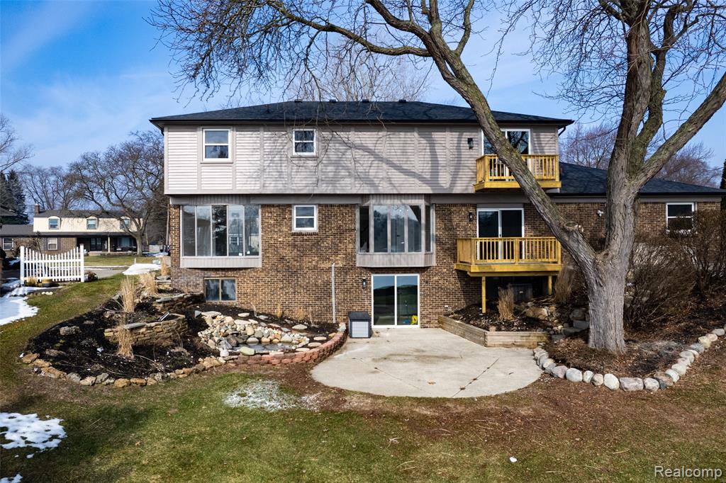 54832 Blue Cloud Drive, Utica, MI 48315 — Photo 63