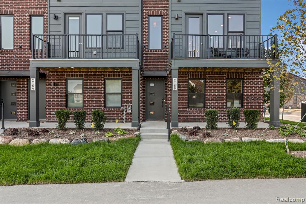 2157 Evergreen Lane, 23, Ann Arbor, MI 48103 — Photo 2