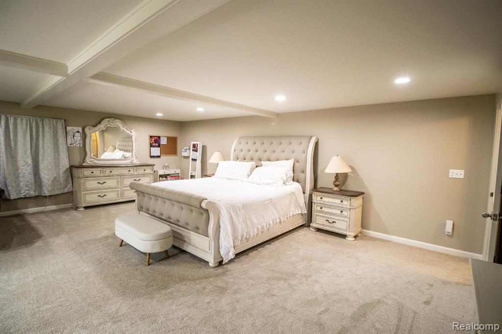 4585 Burt Road, Birch Run, MI 48415 — Photo 26