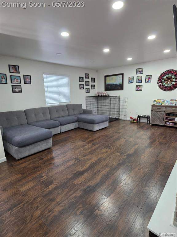 6456 Skylar Lane, Waterford, MI 48327 — Photo 3