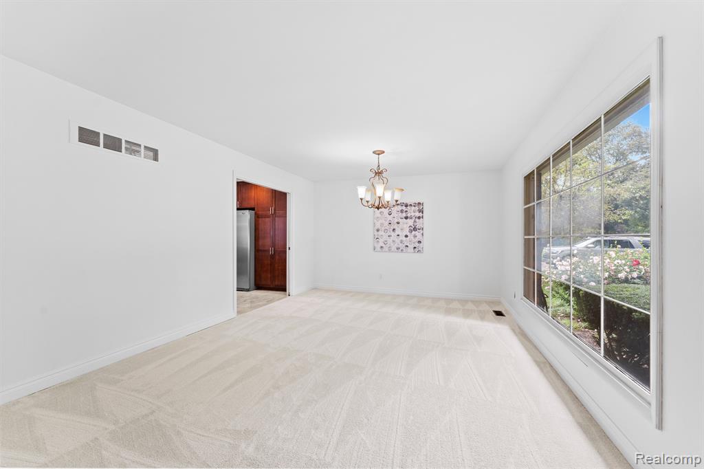 42275 CHATTERTON Court, Northville, MI 48168 — Photo 15