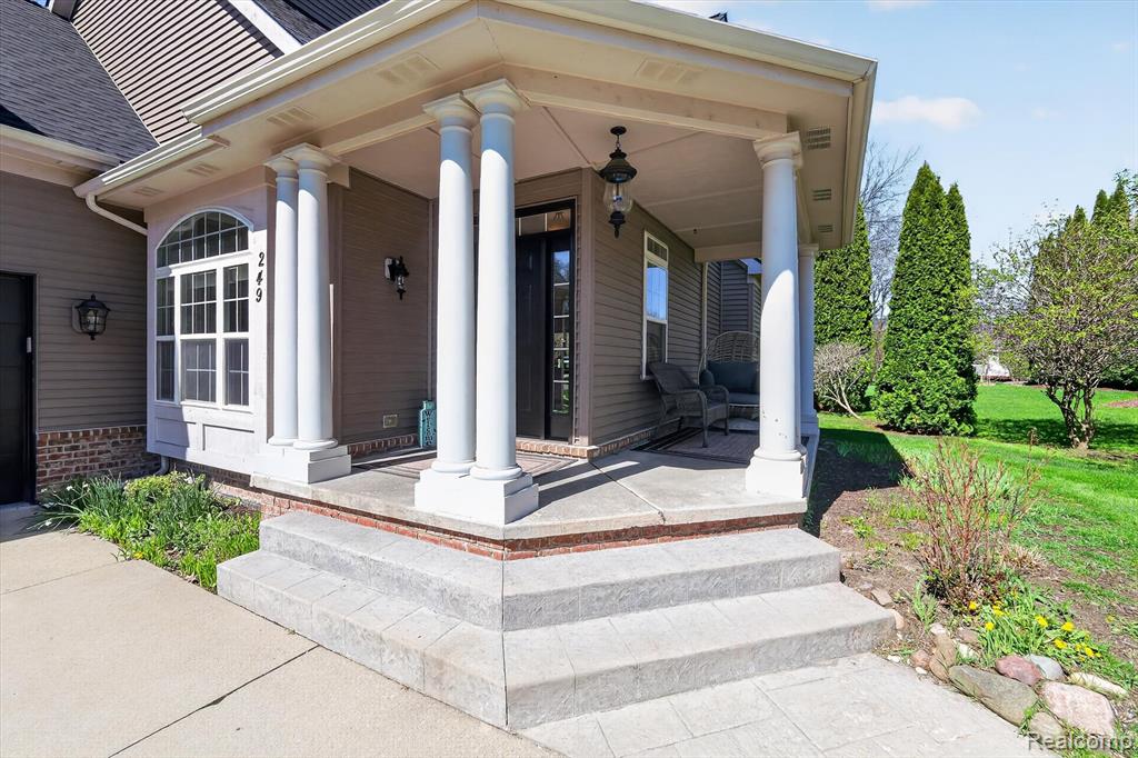 249 Summer Shade Drive, Howell, MI 48843 — Photo 4