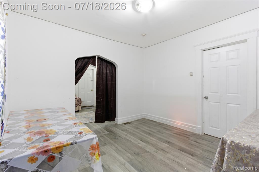 5056 Charles Street, Hamtramck, MI 48212 — Photo 4