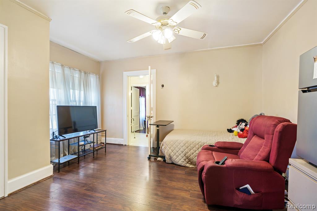 1135 Chicago Boulevard, Detroit, MI 48202 — Photo 29