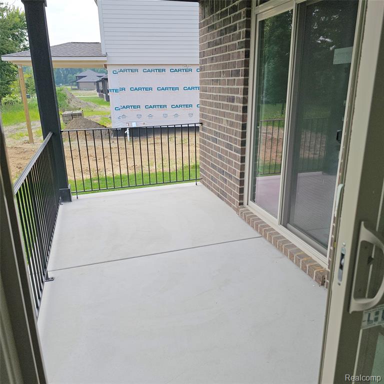 50606 MISTWOOD Drive, Macomb, MI 48042 — Photo 12