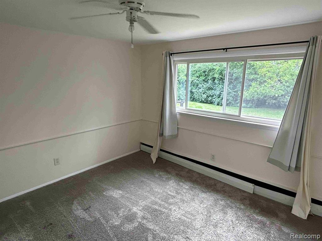 5940 BURNHAM Road, Bloomfield Hills, MI 48302 — Photo 19