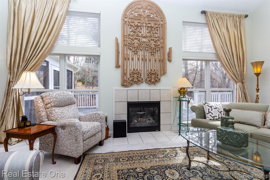 490 FRANKLIN LAKE Circle, Oxford, MI 48371 — Photo 16