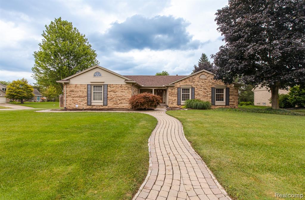 4614 Lehigh Drive, Troy, MI 48098 — Photo 4
