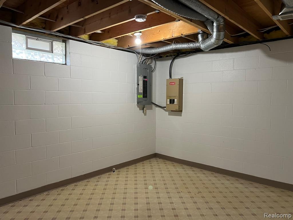 4480 Genesee Road, Lapeer, MI 48446 — Photo 32