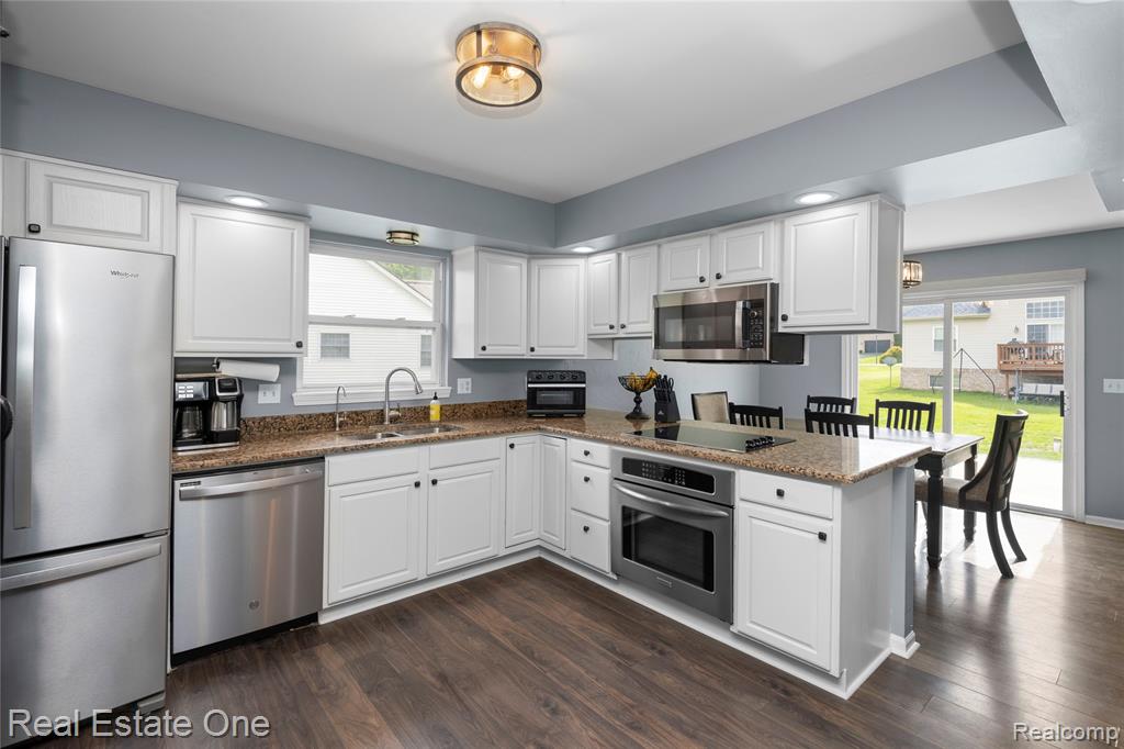 16222 Pine Lake Forest Court, Linden, MI 48451 — Photo 19