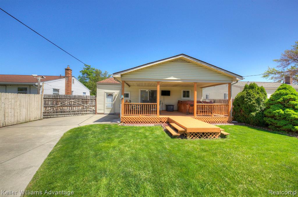6249 DEERING Street, Garden City, MI — Photo 46