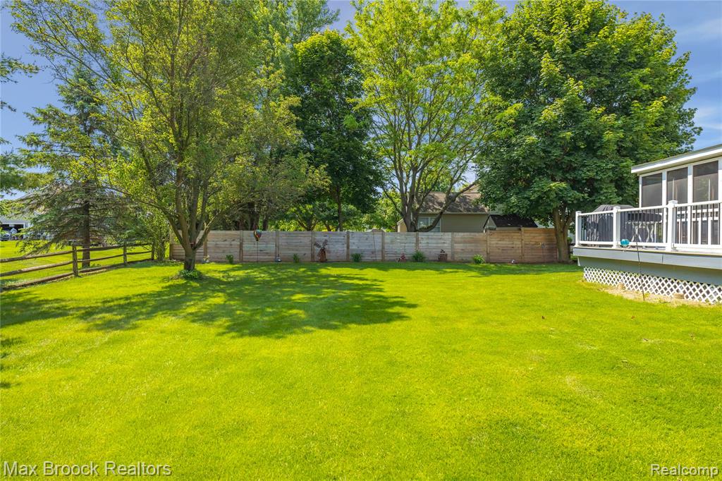 9863 MARSHALL ROAD, South Lyon, MI 48178 — Photo 46