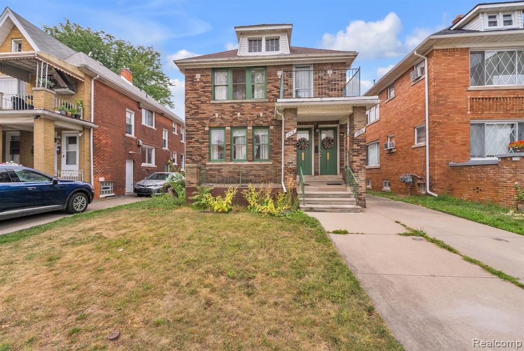 7313 Emanon Street, Dearborn, MI 48126