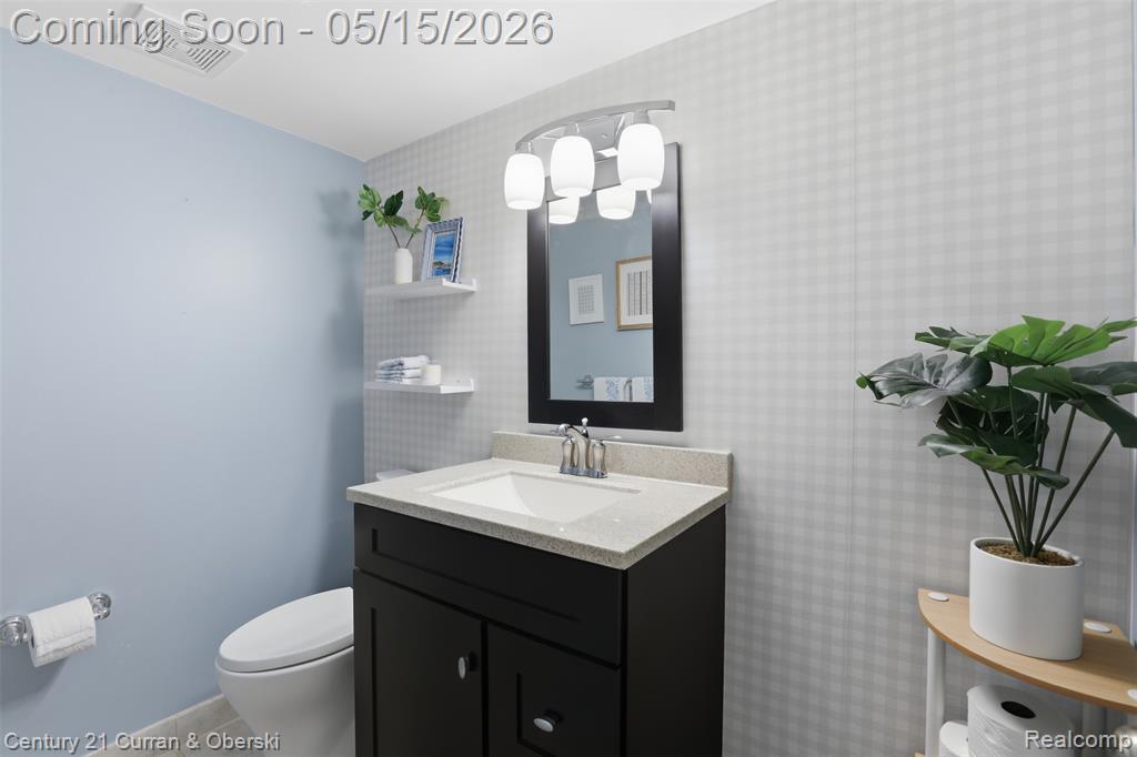 6632 PINE EAGLE LN Street, West Bloomfield, MI — Photo 27