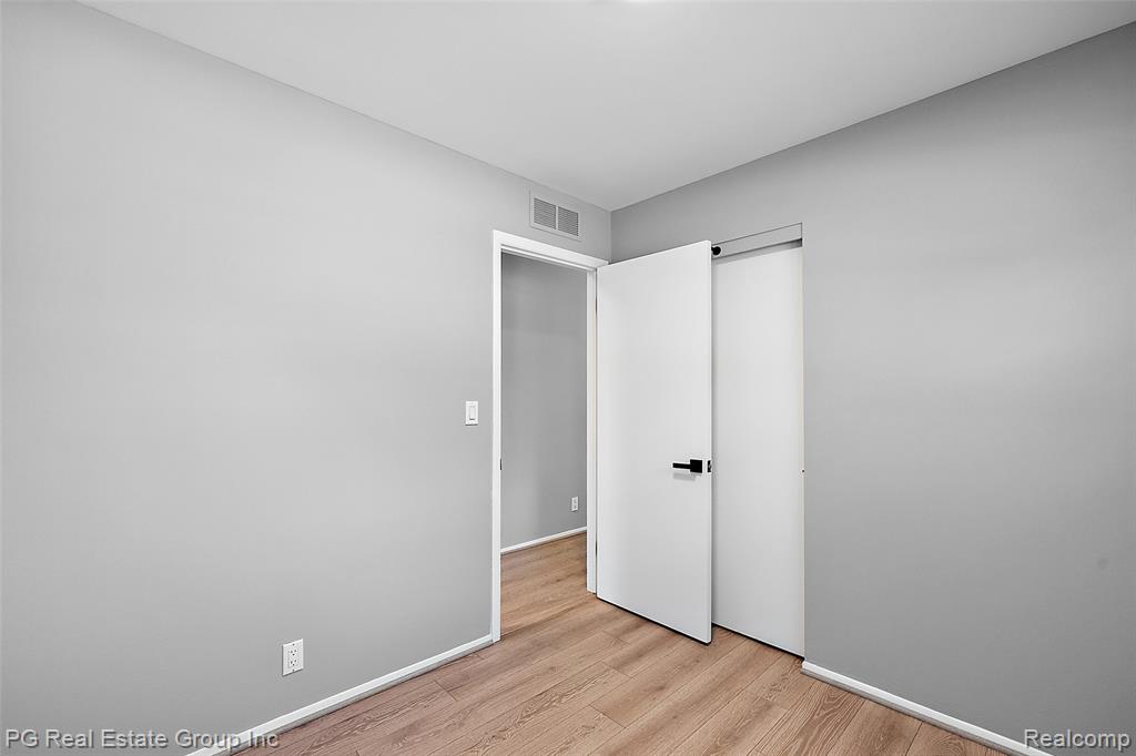 4550 JUSTINE Street, Shelby Twp, MI 48317 — Photo 53
