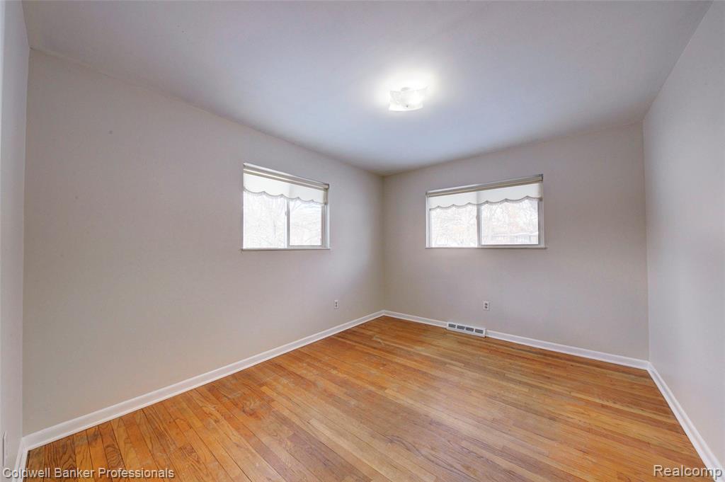9555 Andersonville Road, Clarkston, MI — Photo 18